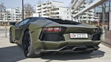   Lamborghini Aventador   